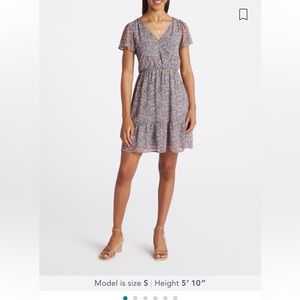 NWT- KAILEIGH
Elisia Knit Twist Front Dress